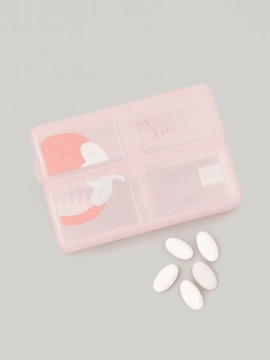 Таблетница 4 отдел. "Половинка клубники"