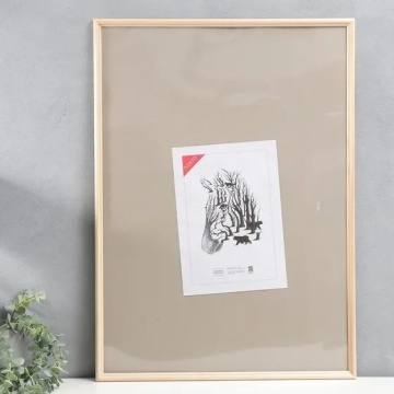 Фоторамка дерево 50*70см. 1700 (НЕкрашеная) пластиковая вставка