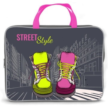 Папка для тетрадей. А4 широкая с дизайном Яркие кеды.ОНИКС