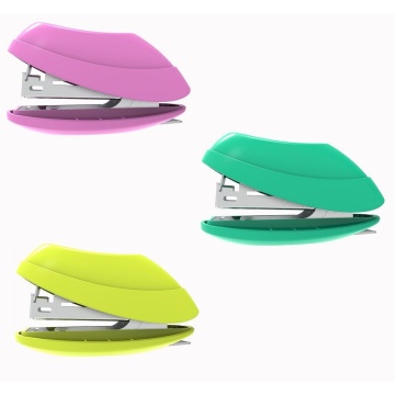 Степлер Deli 10 на 15 листов + скобы 10, антистеплер