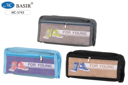 Пенал. "КЕДЫ", плотная ткань, цветной ассорти, внешний карманчик из ткани с рисунком на молнии; 20,5*9*4 см.
