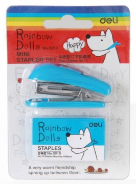 Степлер Deli 10 на 12 листов + скобы 10
