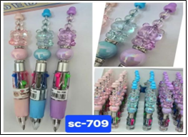 Авторучка - МИНИ: 4-х цветная: детская; "МИШКА", мини-корпус, с вращающимся наконечником .ассорти., резиновый держатель; 0,5 mm.