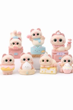 Игрушка-сюрприз в закрытой коробке "Домик-десерт" 8-7см