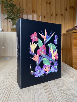 Фотоальбом 304 фото 10*15см Цветы на черном