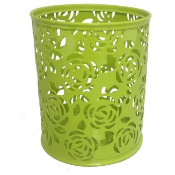 Подставка для пиш.принадлежностей. Мелаллическая, ажурная. 8*8*9,8 см. Салатовая