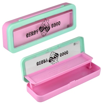 Пенал пластиковый (215*70*30) "Клубника" замок-защелка, шелкография