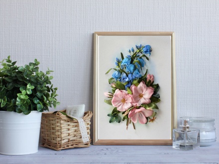 Вышивка лентами. 20*30 см. Цветы в ассортименте.